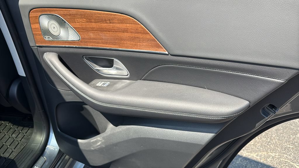 Certified 2025 Mercedes-Benz GLE 350 4MATIC image 15