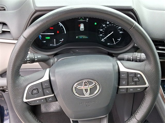 Used 2024 Toyota Sienna XLE image 21