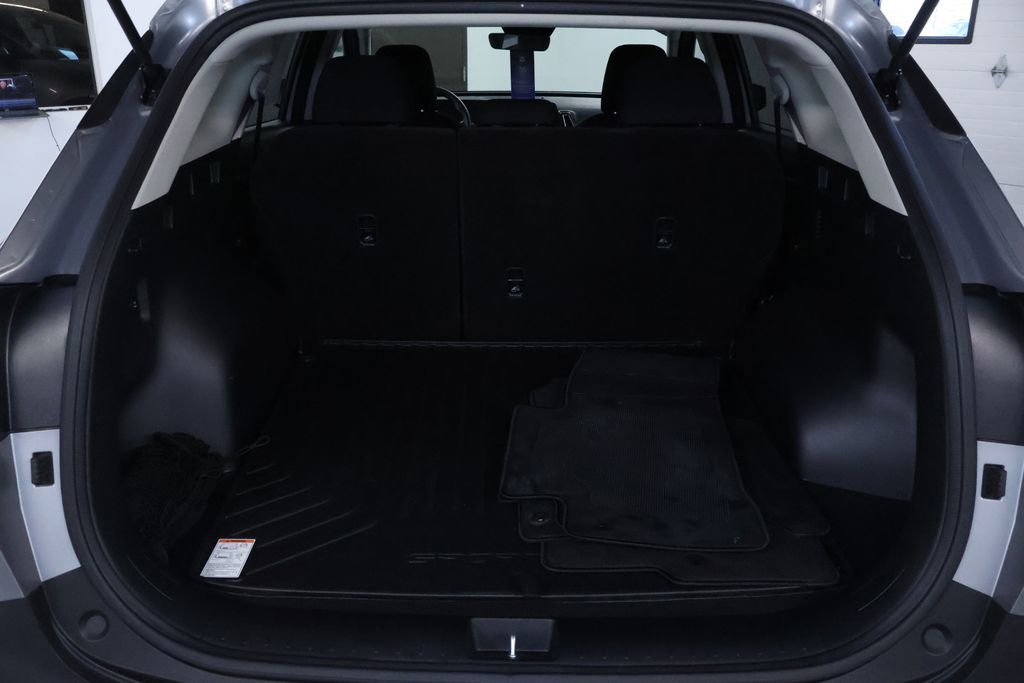 Used 2024 Kia Sportage LX image 16