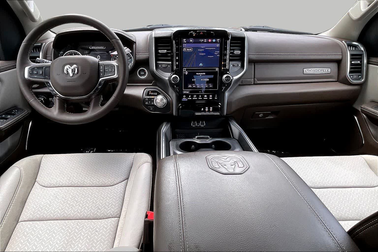 Used 2025 RAM 1500 Laramie AWD/4WD image 28