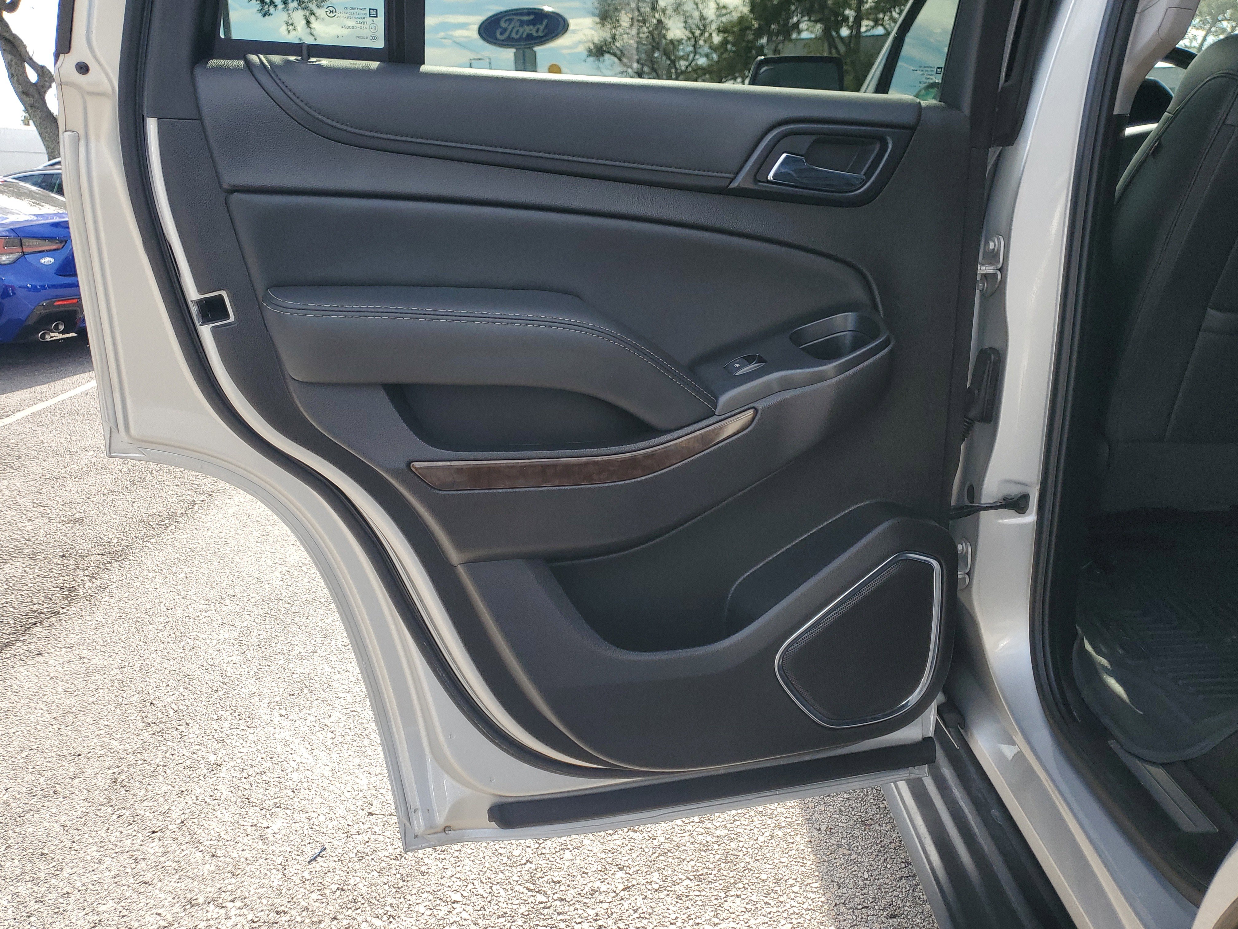 Used 2017 Chevrolet Tahoe LT image 12