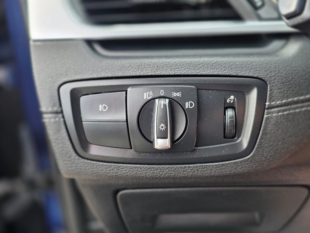 Used 2019 BMW X2 sDrive28i w/ Convenience Package image 37