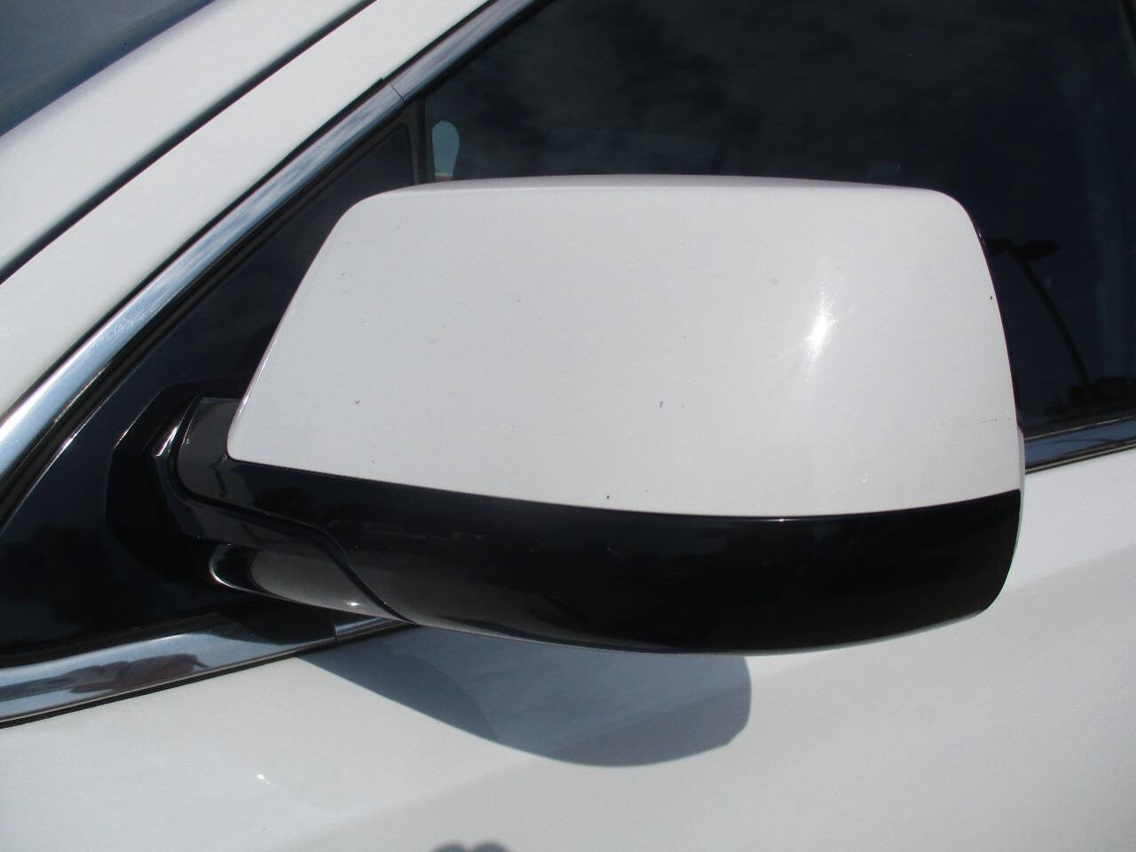 Used 2015 GMC Yukon SLT w/ Open Road Package image 11