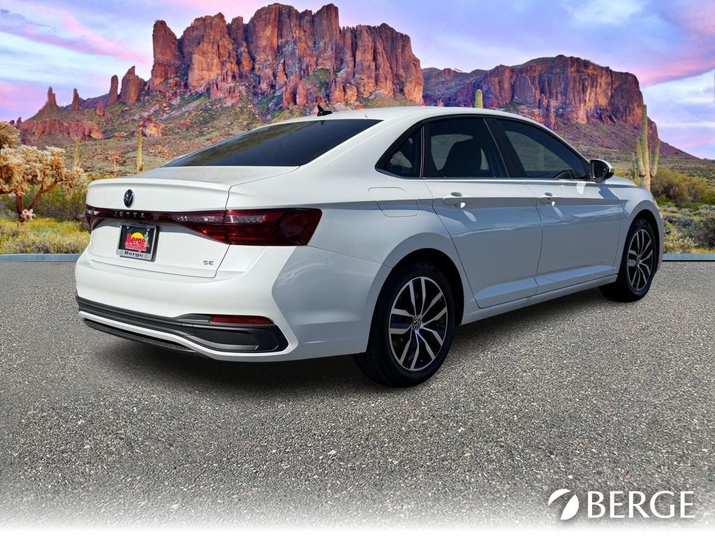 Used 2026 Volkswagen Jetta SE image 8