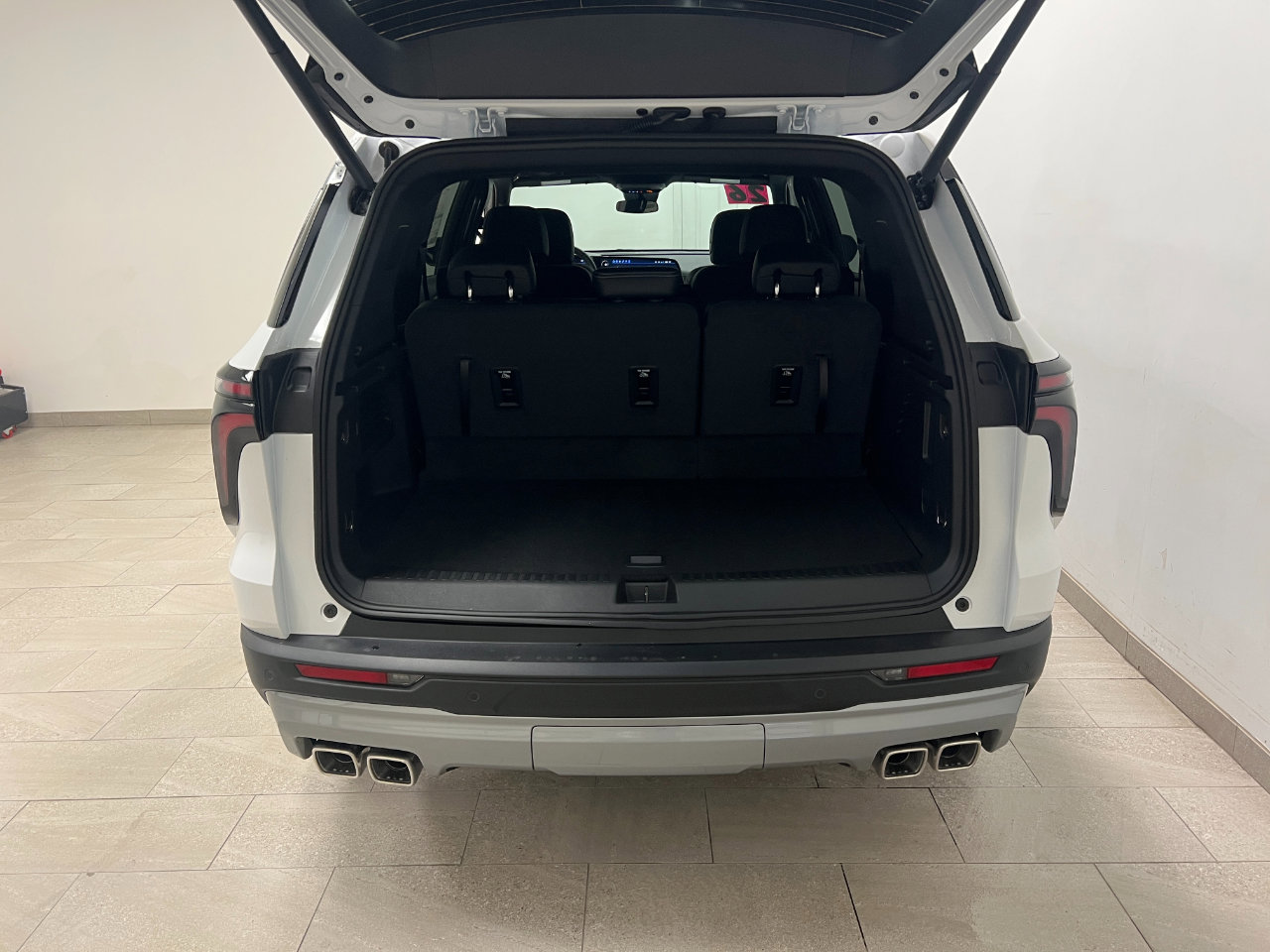 New 2026 Chevrolet Traverse LT image 19