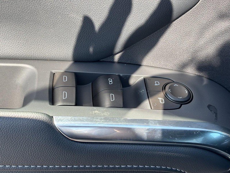 New 2026 Chevrolet Traverse LT w/ Midnight/Sport Edition image 12