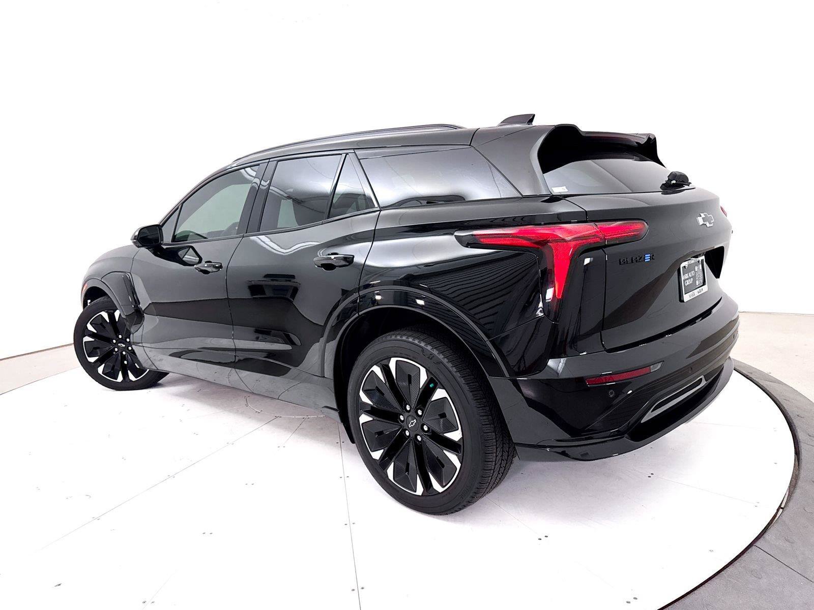 Used 2024 Chevrolet Blazer EV RS AWD/4WD image 2