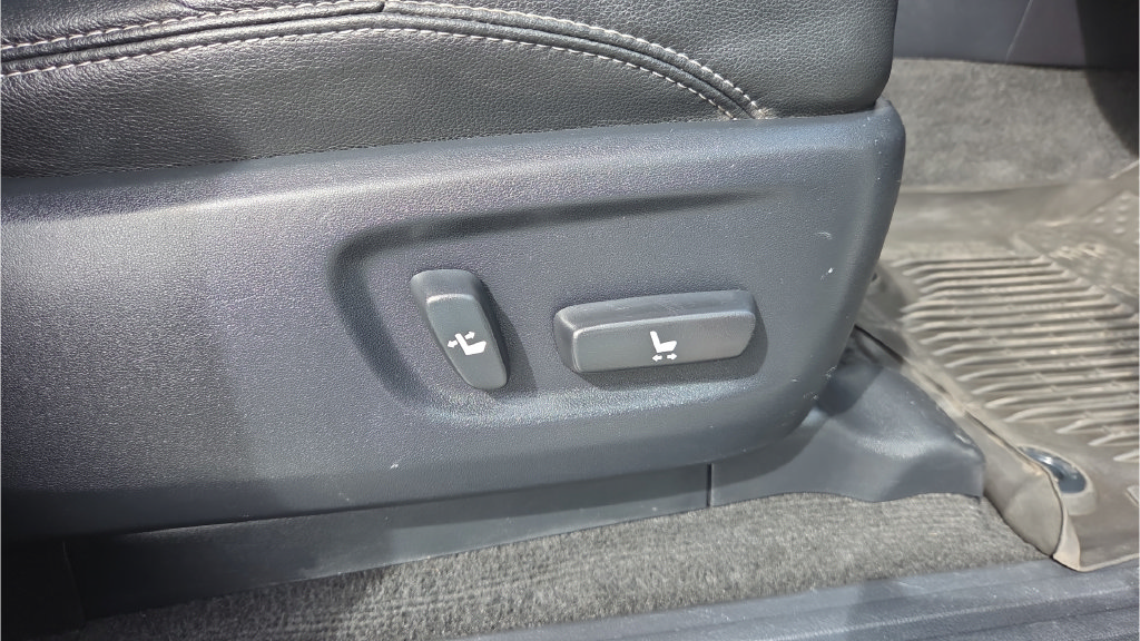 Used 2021 Toyota 4Runner SR5 Premium AWD/4WD image 41