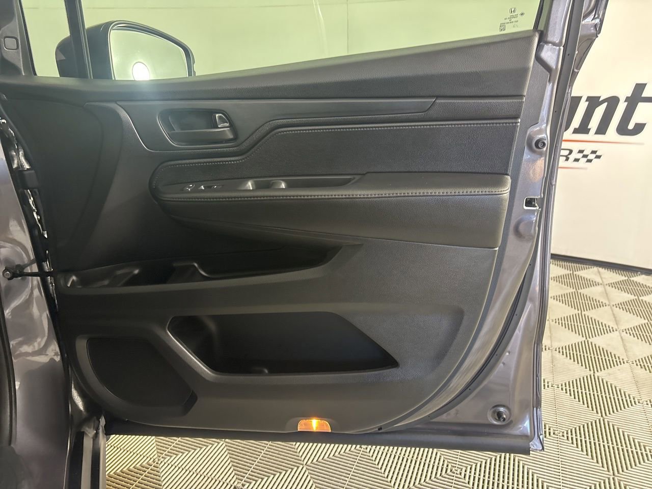 Used 2026 Honda Odyssey EX-L image 27