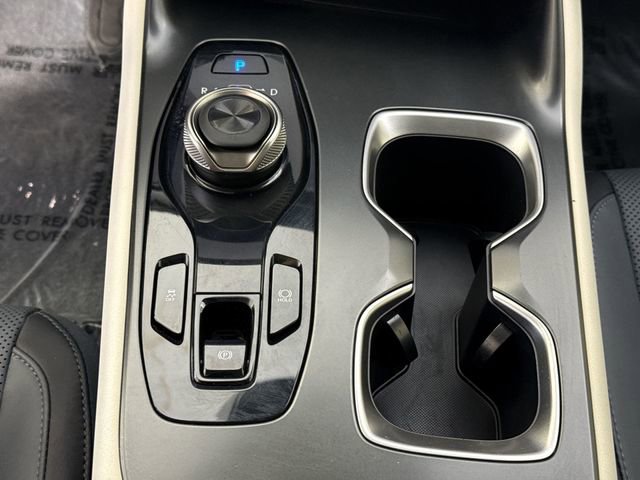 Certified 2025 Lexus RZ 450e w/ Technology Package image 20