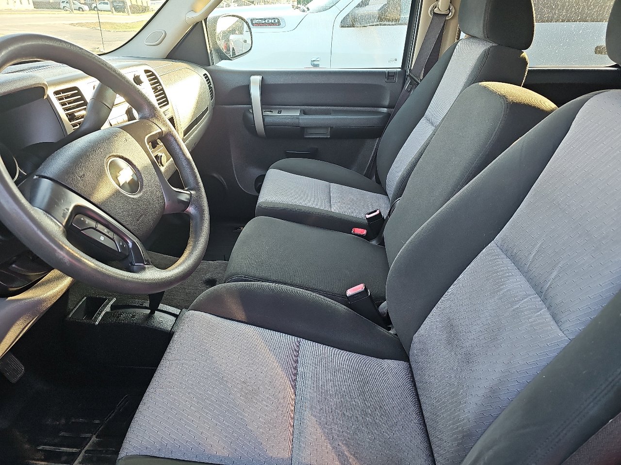 Used 2009 Chevrolet Silverado 1500 LS image 10