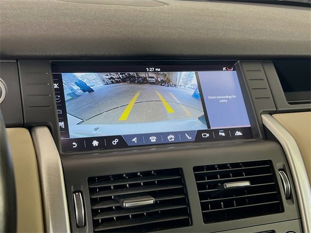 Used 2018 Land Rover Discovery Sport HSE image 14