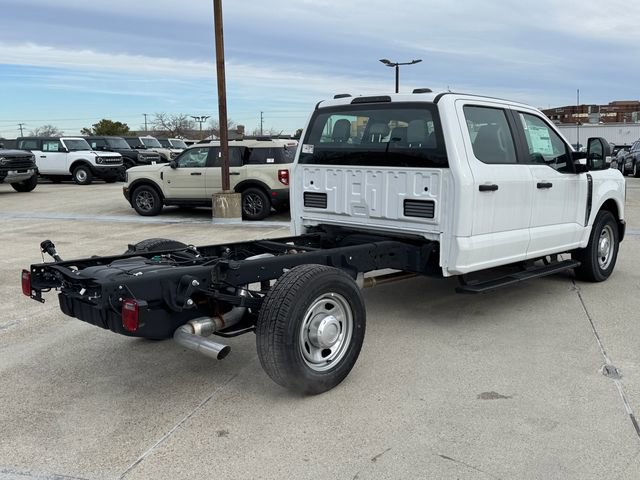 Used 2024 Ford F350 XL image 5