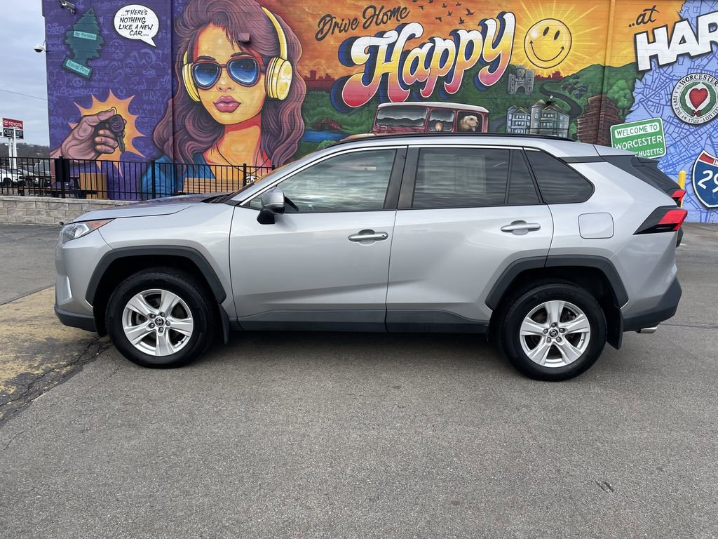 Used 2021 Toyota RAV4 XLE w/ Carpet Mat Package (TMS) image 2