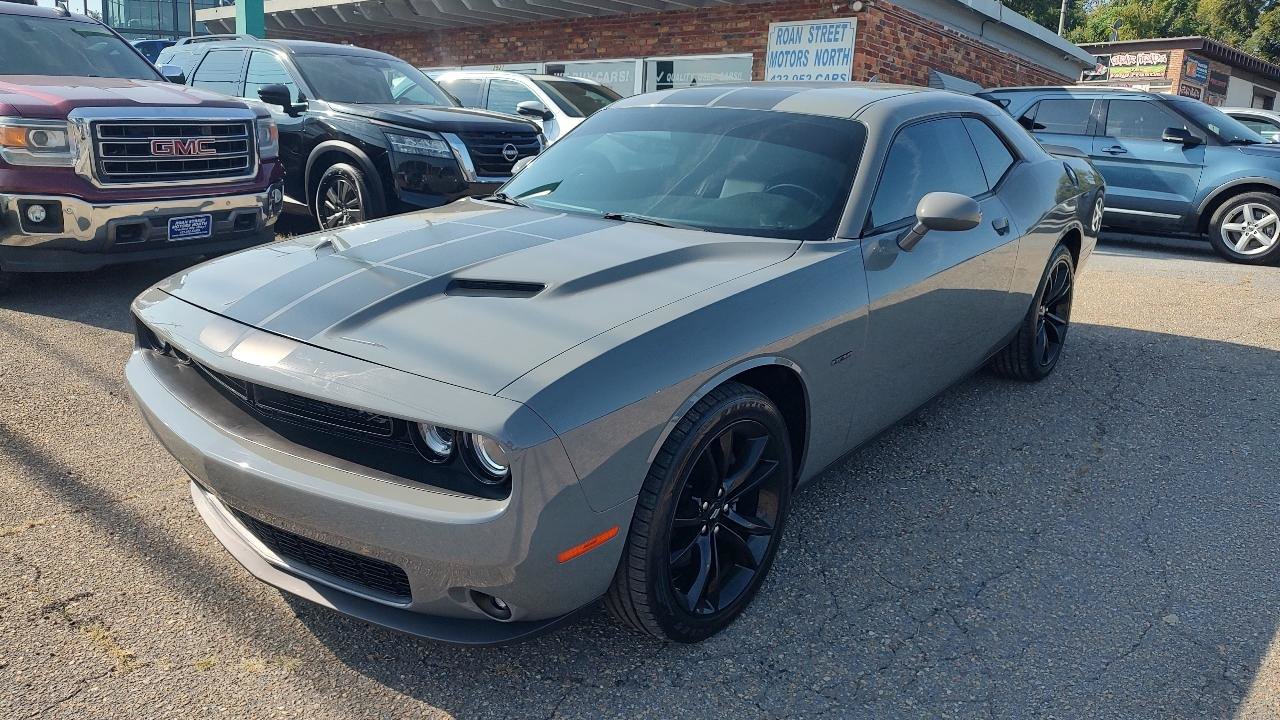 Used 2017 Dodge Challenger R/T Plus RWD image 7
