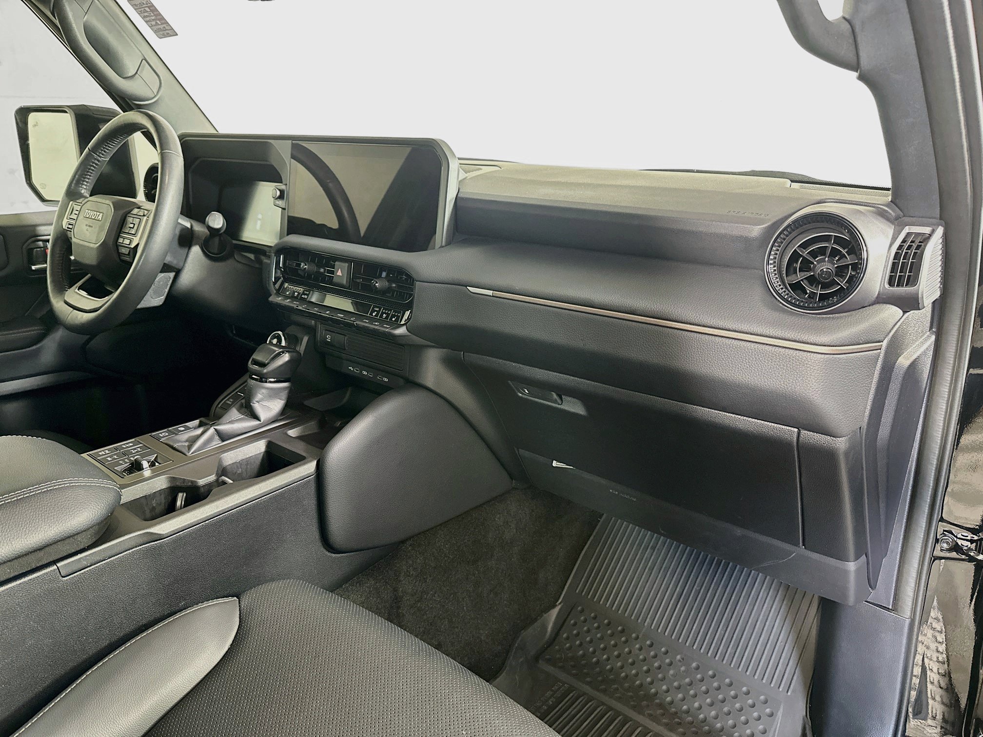 Used 2024 Toyota Land Cruiser AWD/4WD image 28