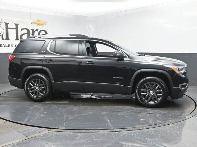 Used 2019 GMC Acadia SLT image 1