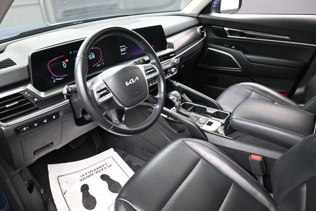 Used 2025 Kia Telluride S FWD image 18