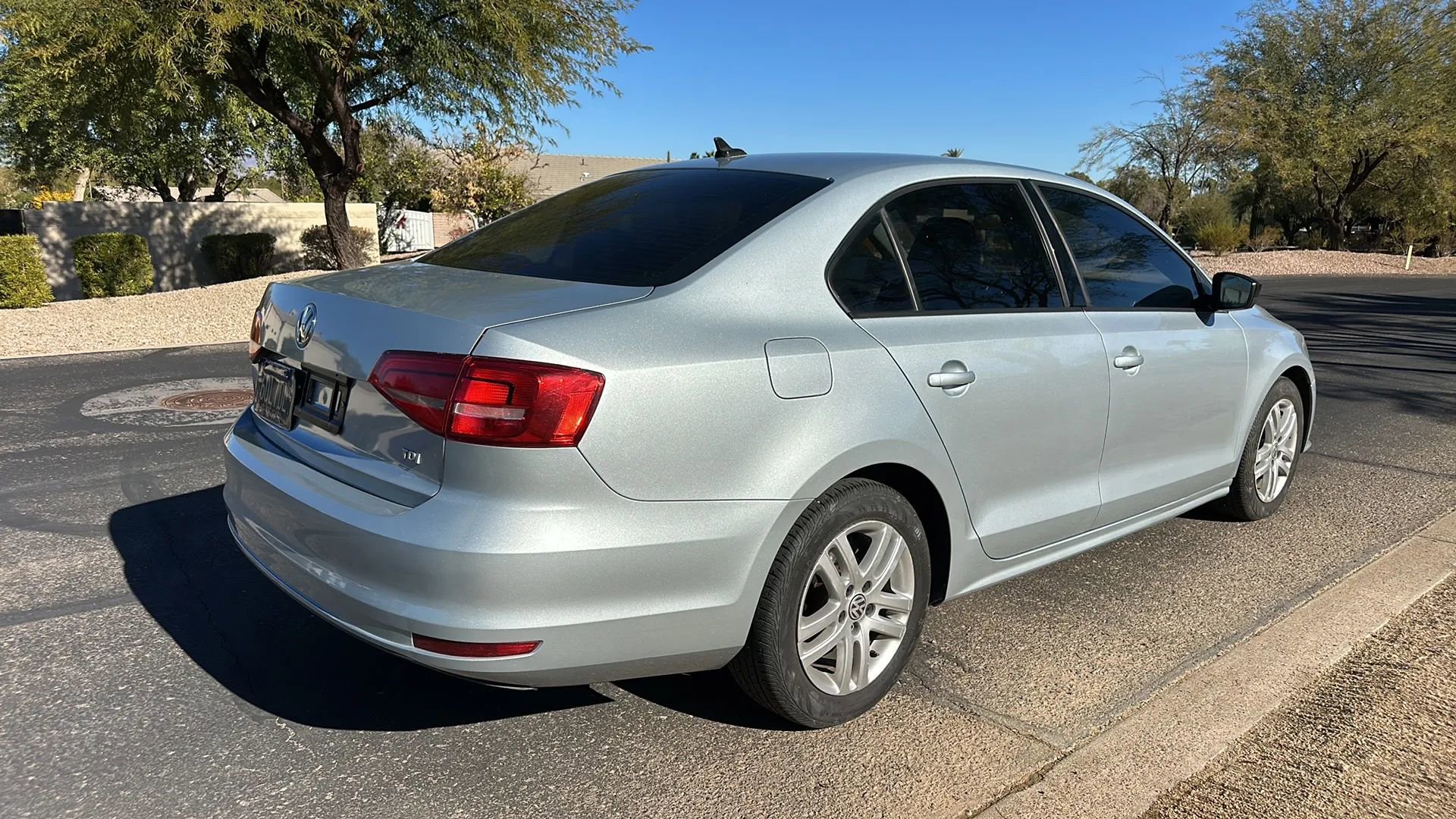 Used 2015 Volkswagen Jetta TDI S FWD image 32
