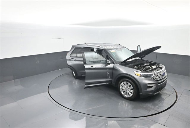 Certified 2022 Ford Explorer Limited w/ Limited Technology Package image 36