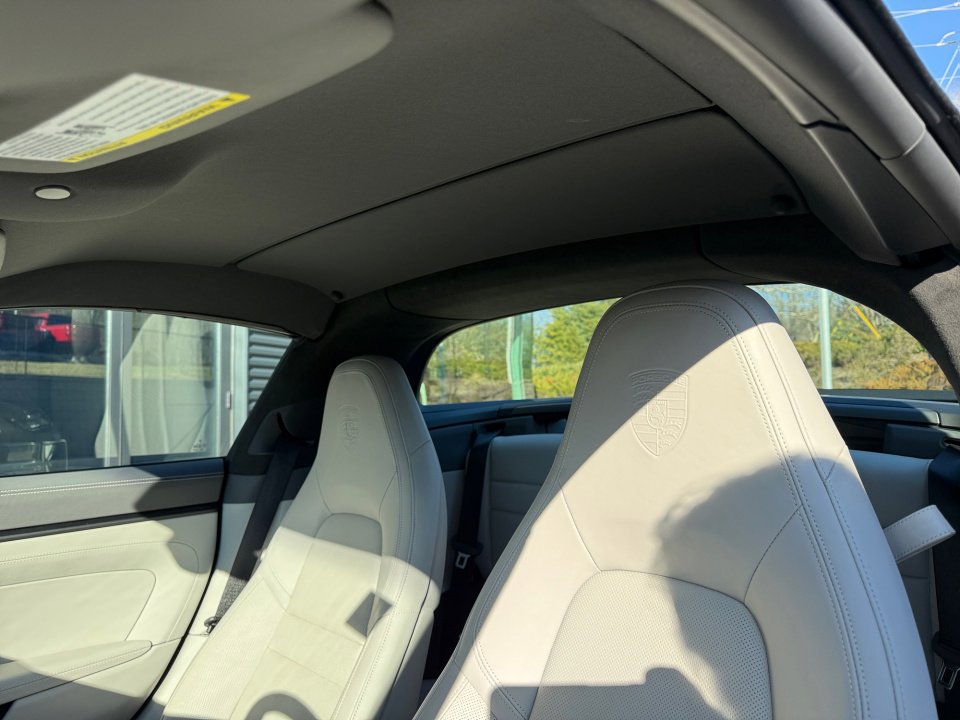 Certified 2022 Porsche 911 Targa 4 GTS image 19