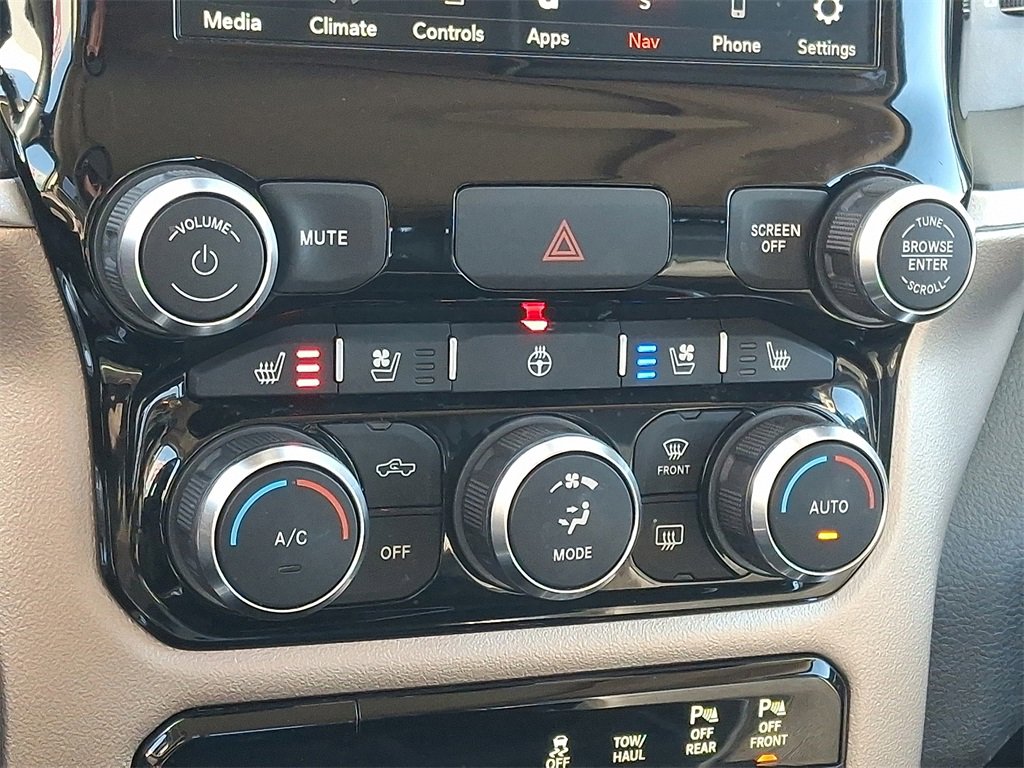 Used 2020 RAM 1500 Laramie image 23