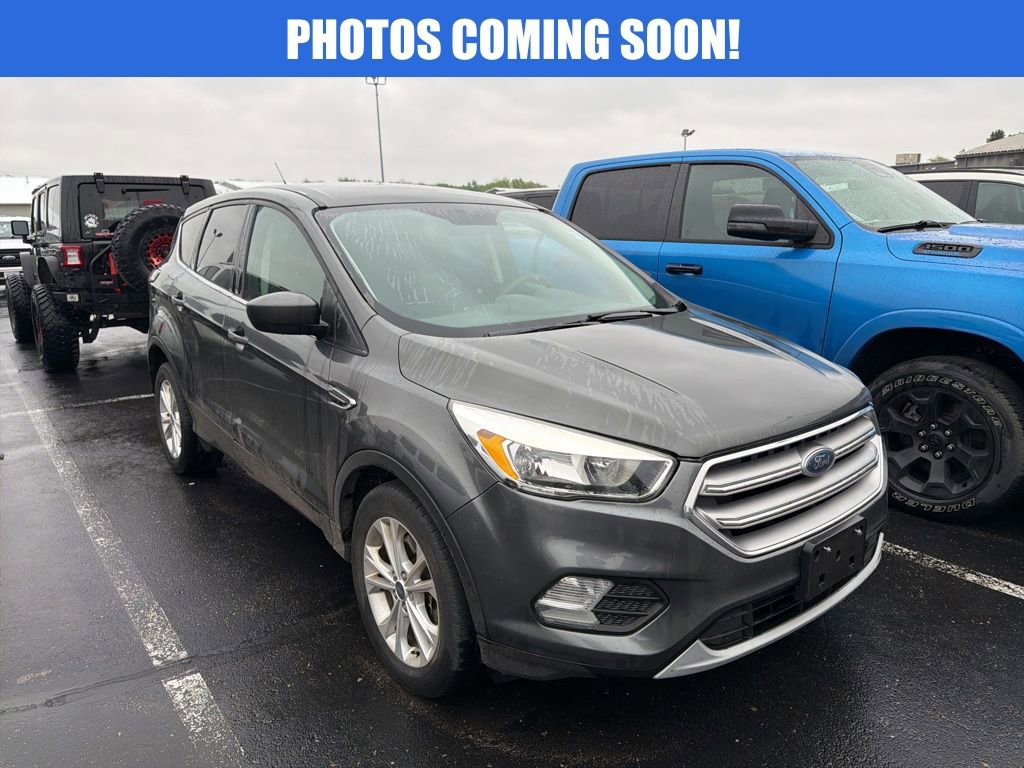 Used 2017 Ford Escape SE