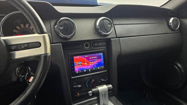 Used 2006 Ford Mustang GT RWD image 17