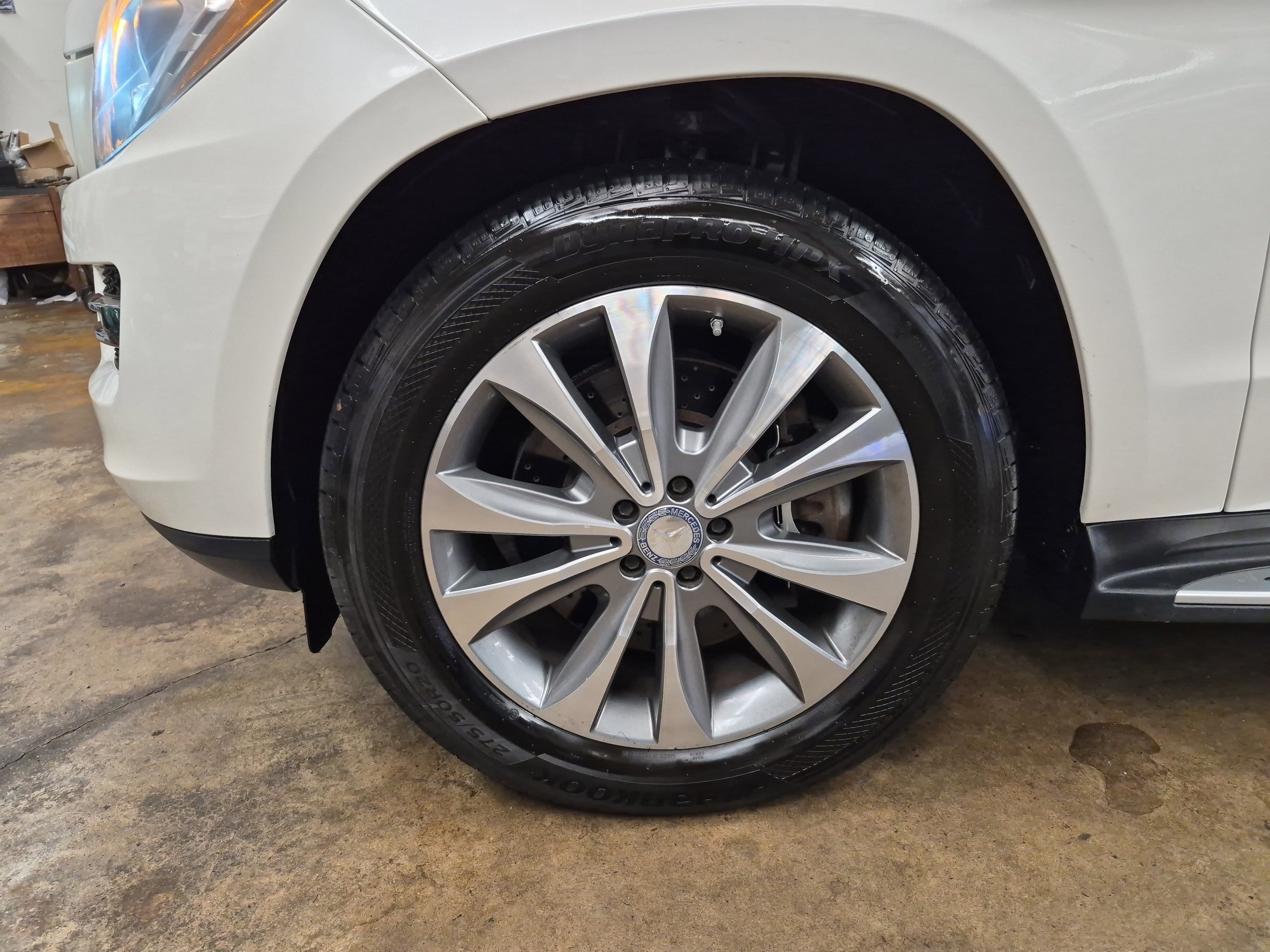 Used 2014 Mercedes-Benz GL 450 4MATIC image 7