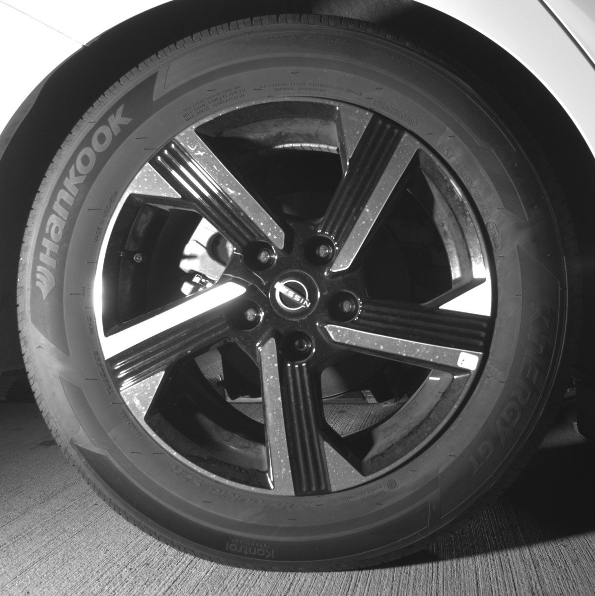 Used 2025 Nissan Sentra SV image 15