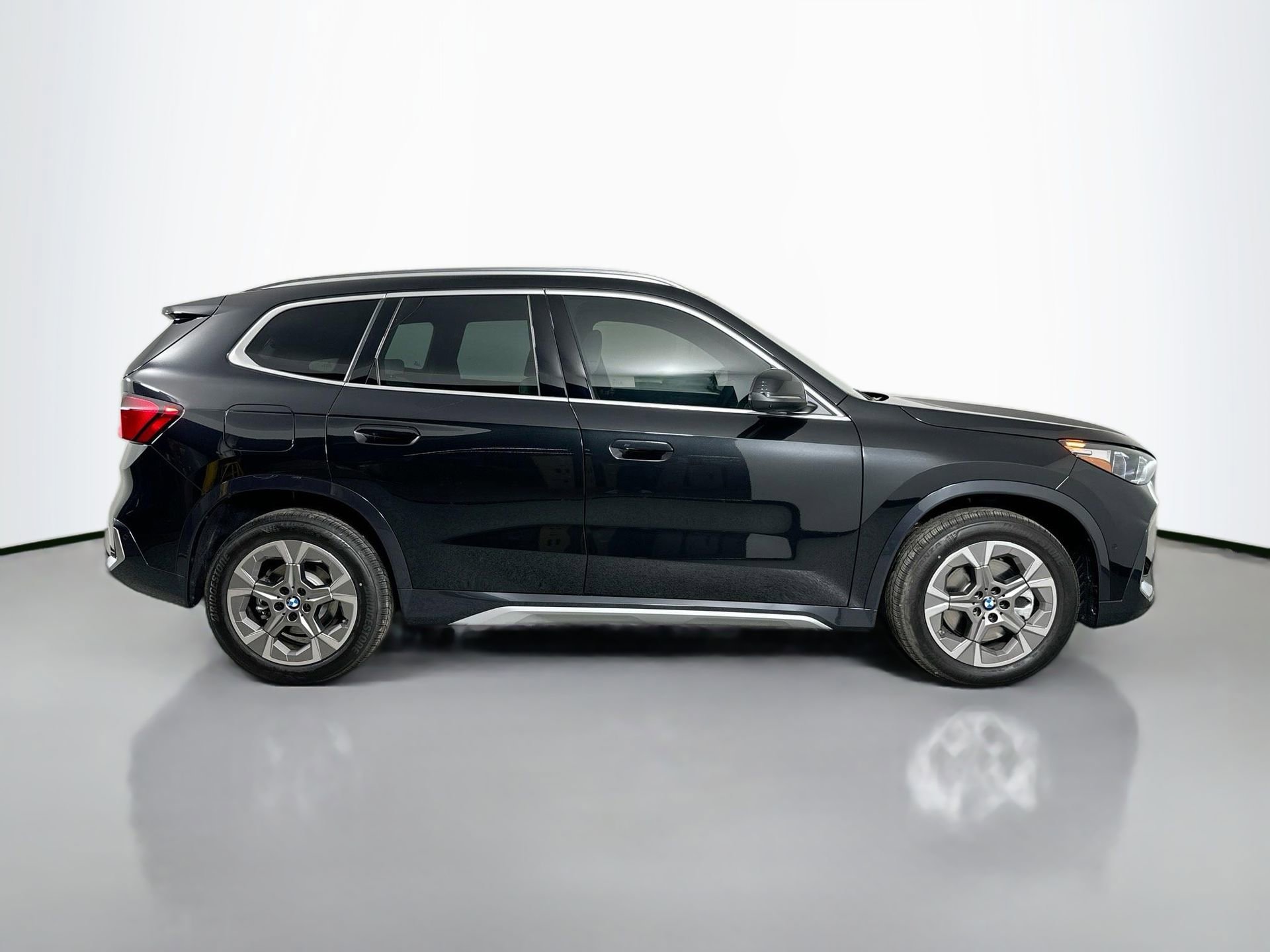 New 2026 BMW X1 xDrive28i w/ Technology Package image 4