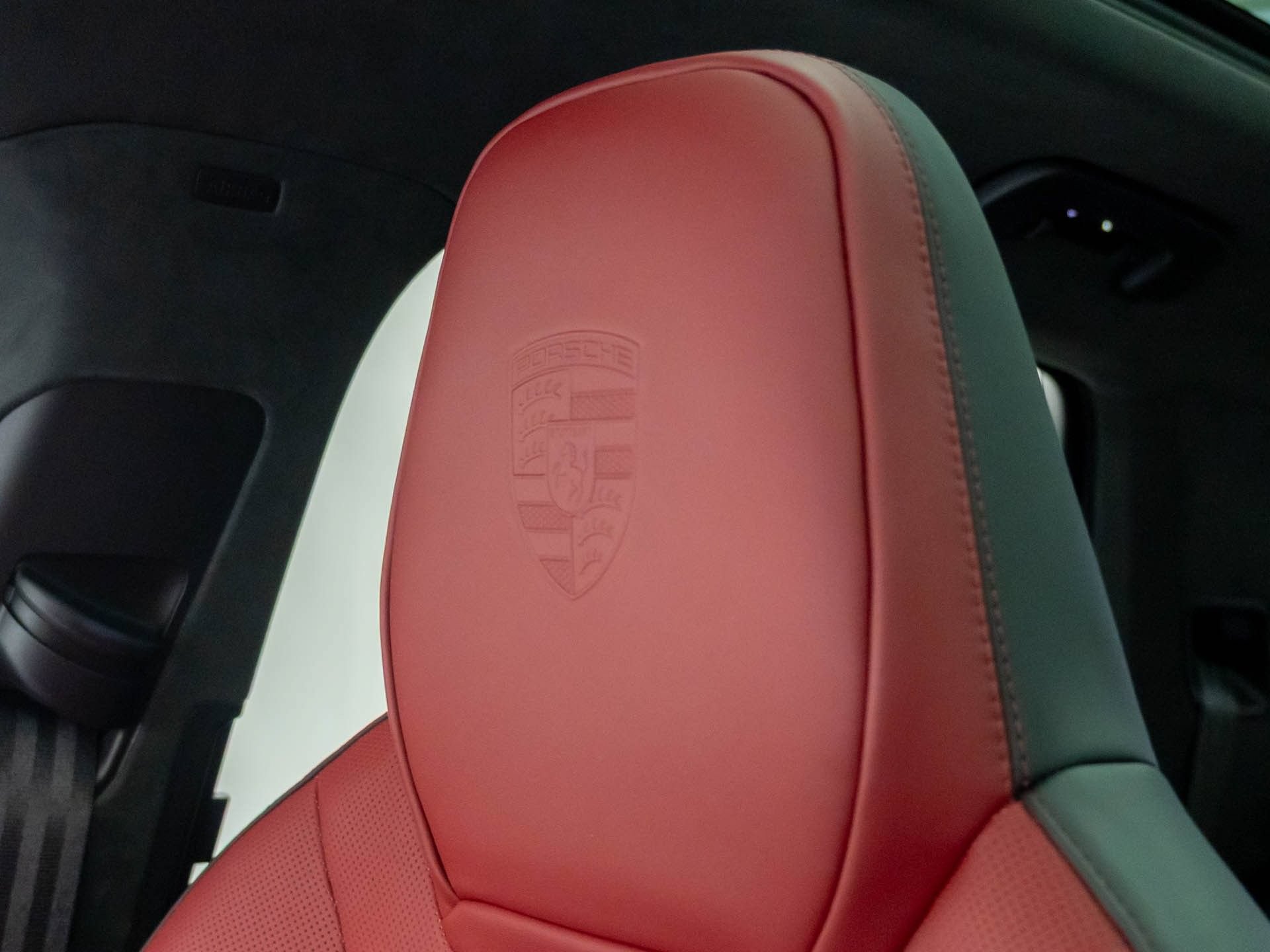 Used 2026 Porsche Cayenne GTS AWD/4WD image 35