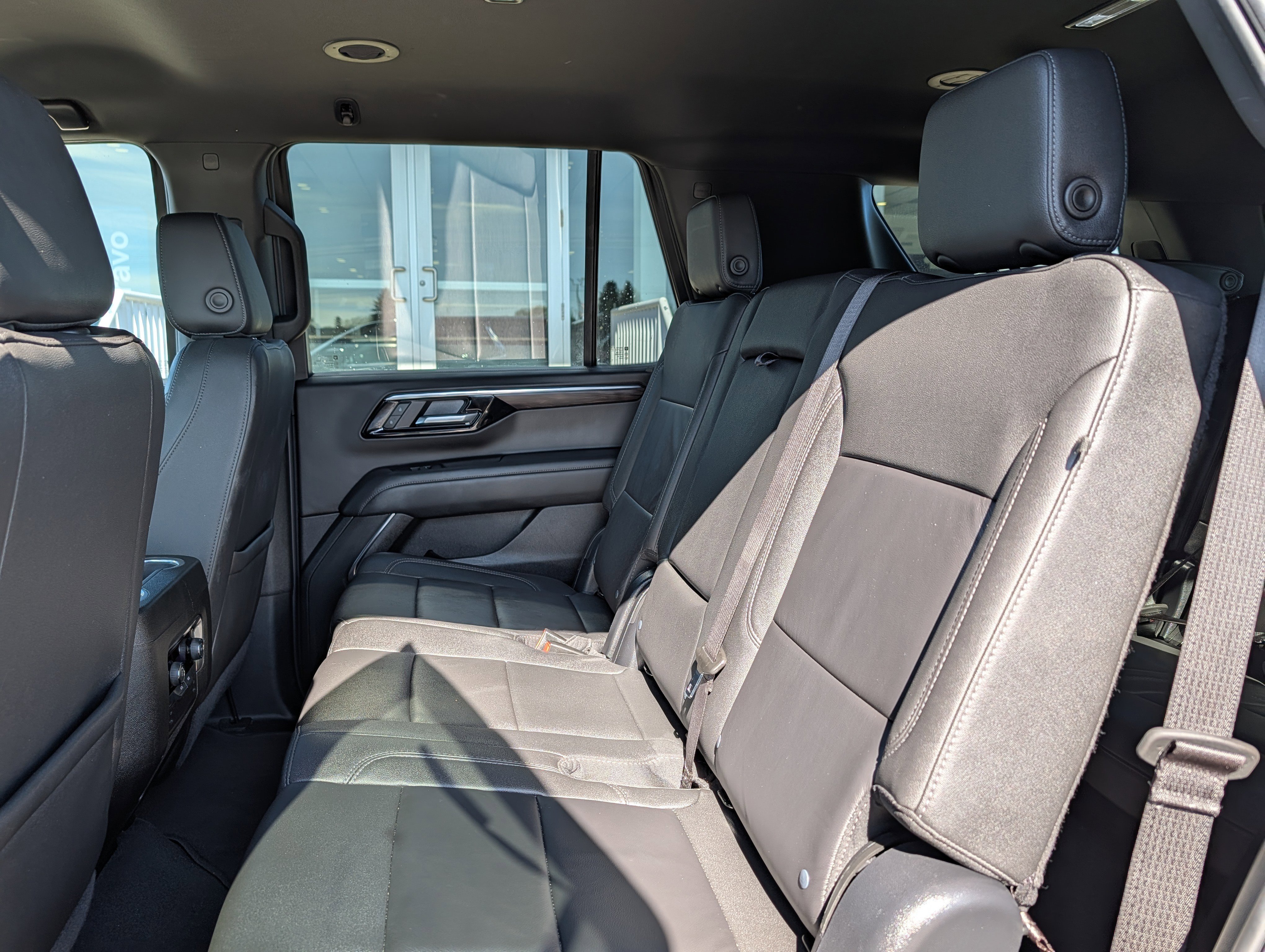 Certified 2025 Chevrolet Tahoe LT AWD/4WD image 9