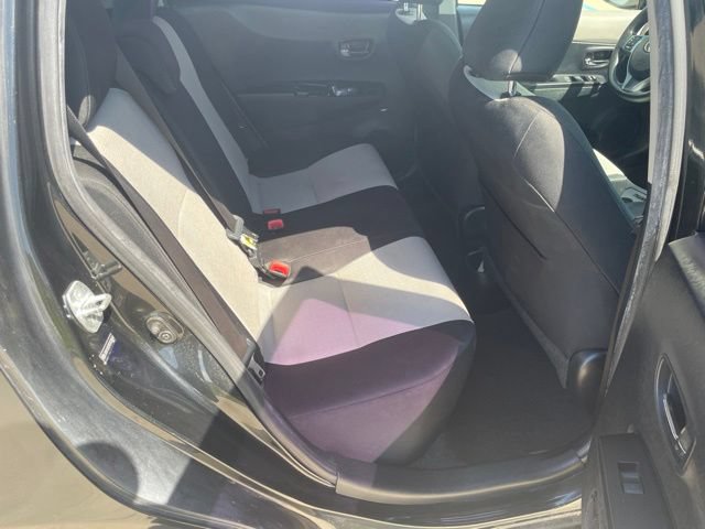 Used 2012 Toyota Yaris LE FWD image 21