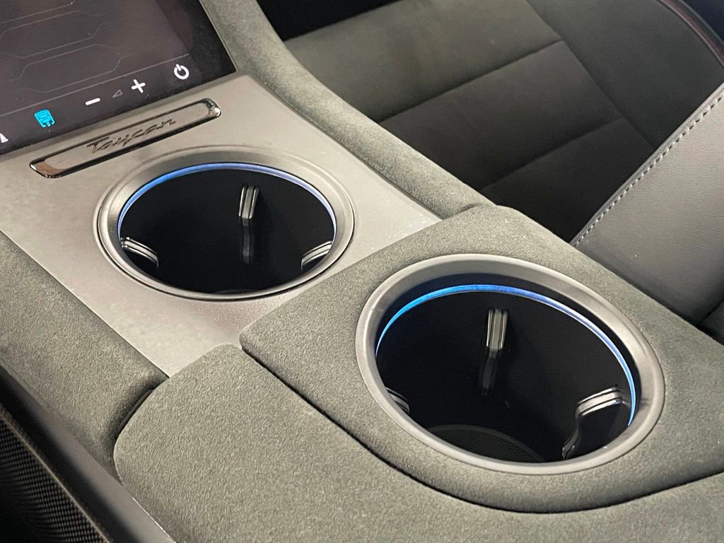 Used 2024 Porsche Taycan GTS image 37