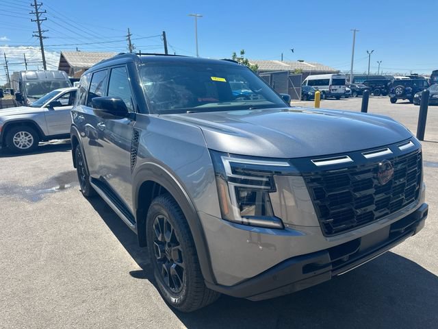 Used 2025 Nissan Armada PRO-4X AWD/4WD image 11