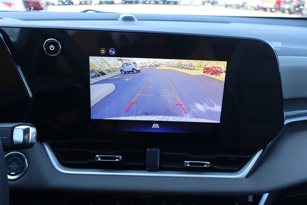 New 2026 Chevrolet Equinox LT w/ Convenience Package II image 12