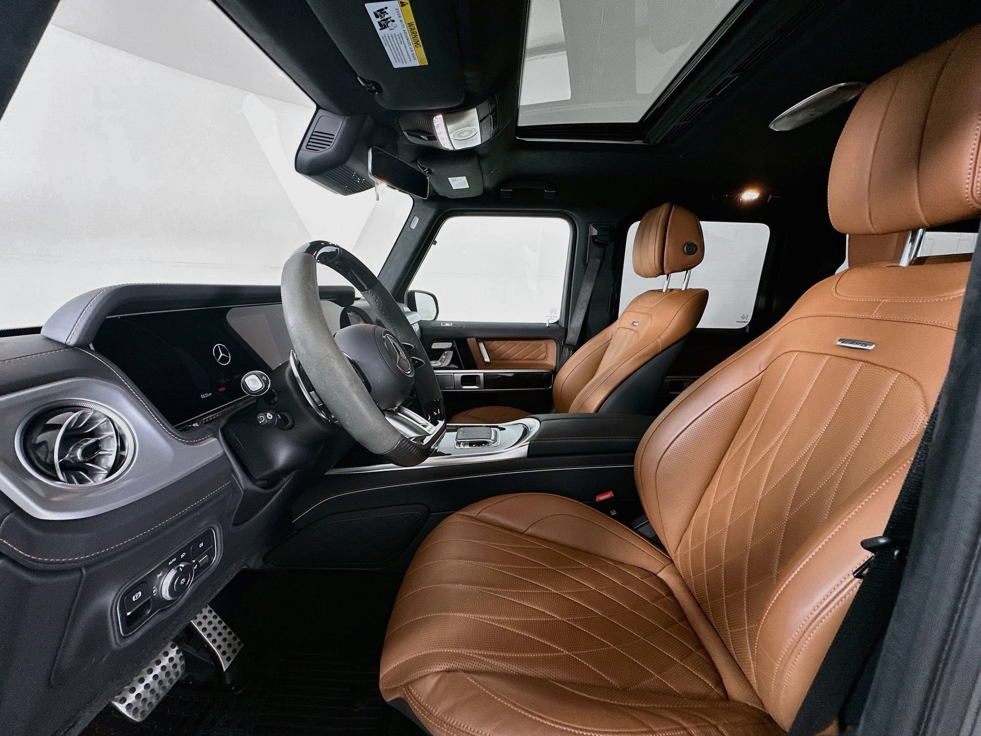 Used 2025 Mercedes-Benz G 63 AMG 4MATIC image 23