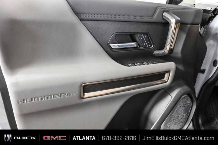 New 2025 GMC Hummer EV 3X w/ LPO, Cargo Utility Package AWD/4WD image 8
