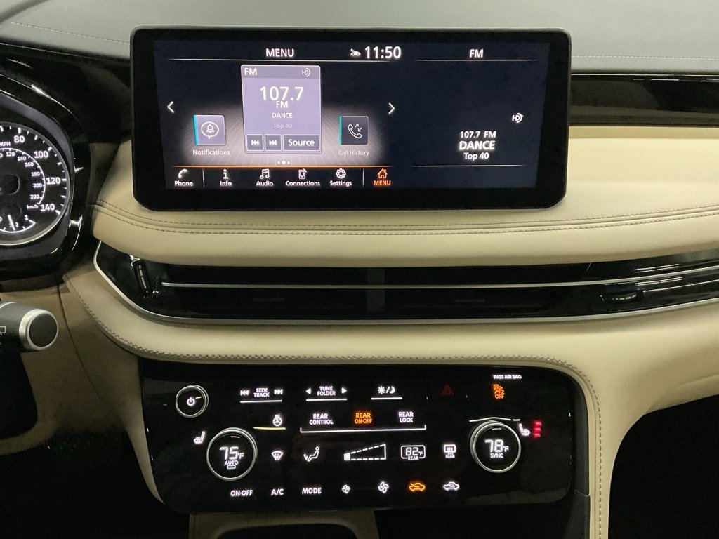 Used 2025 INFINITI QX60 Pure image 15