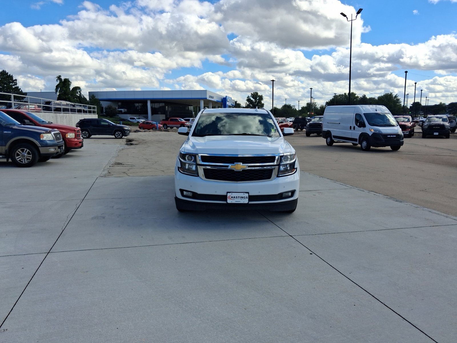 Used 2017 Chevrolet Suburban LT AWD/4WD image 8