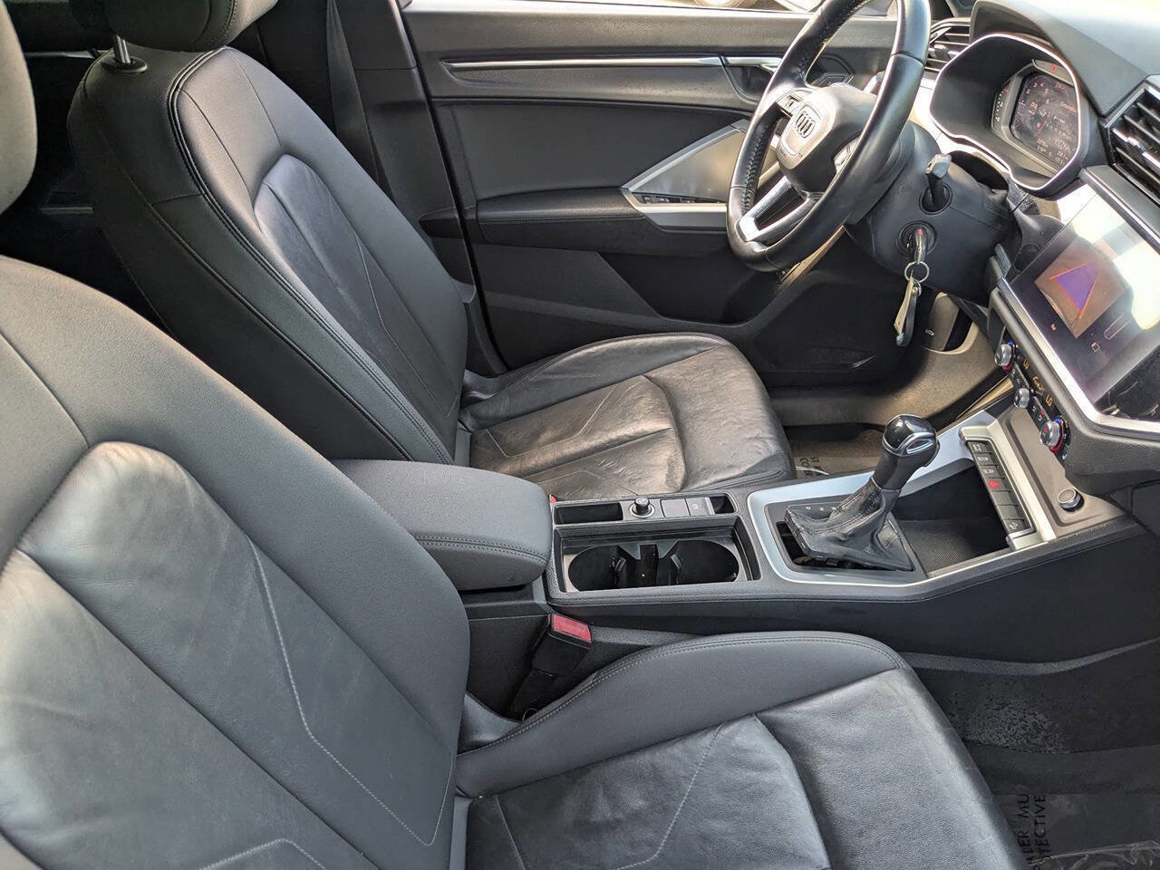 Used 2020 Audi Q3 2.0T Premium image 11