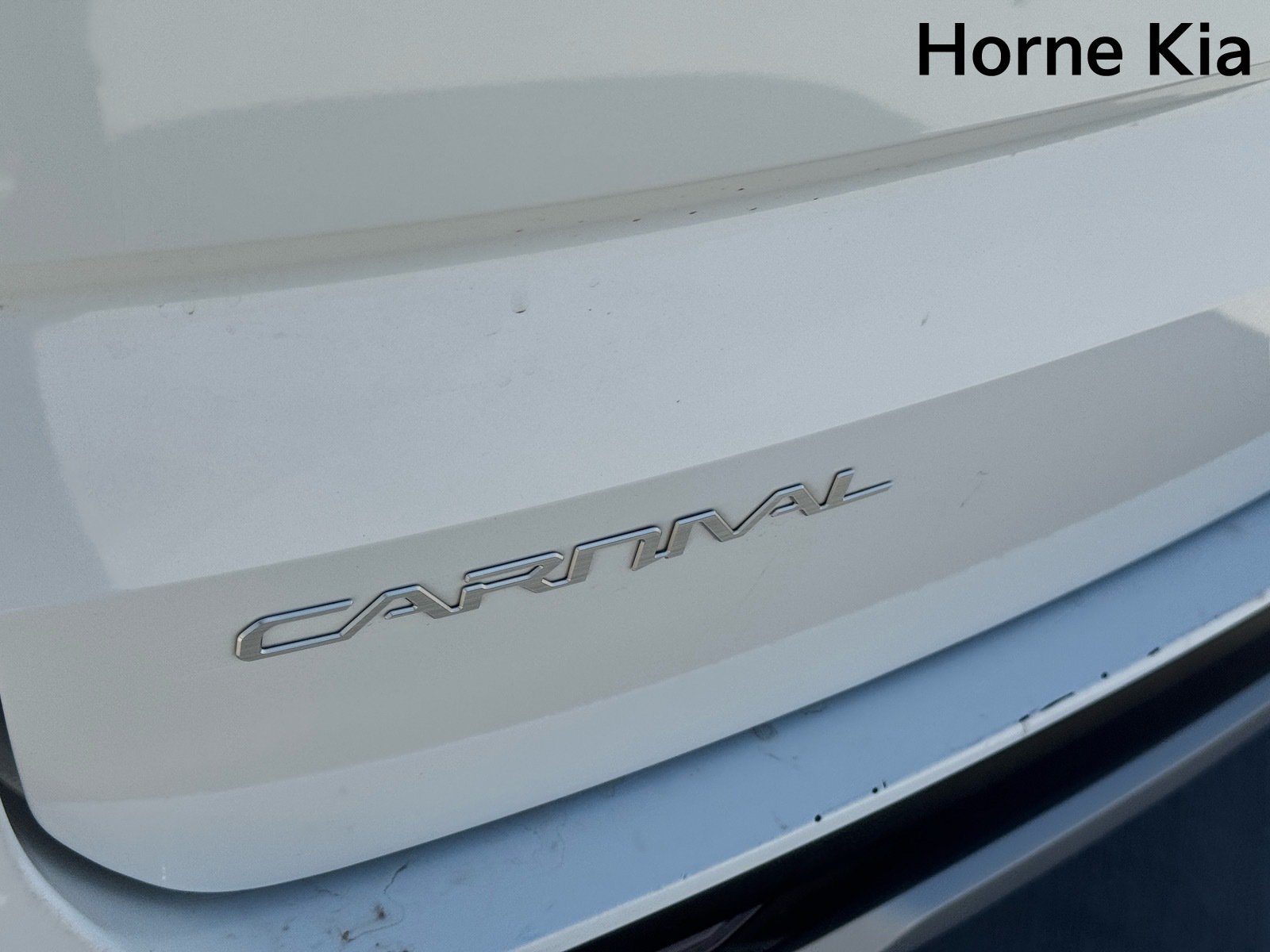 Certified 2024 Kia Carnival LX FWD image 30