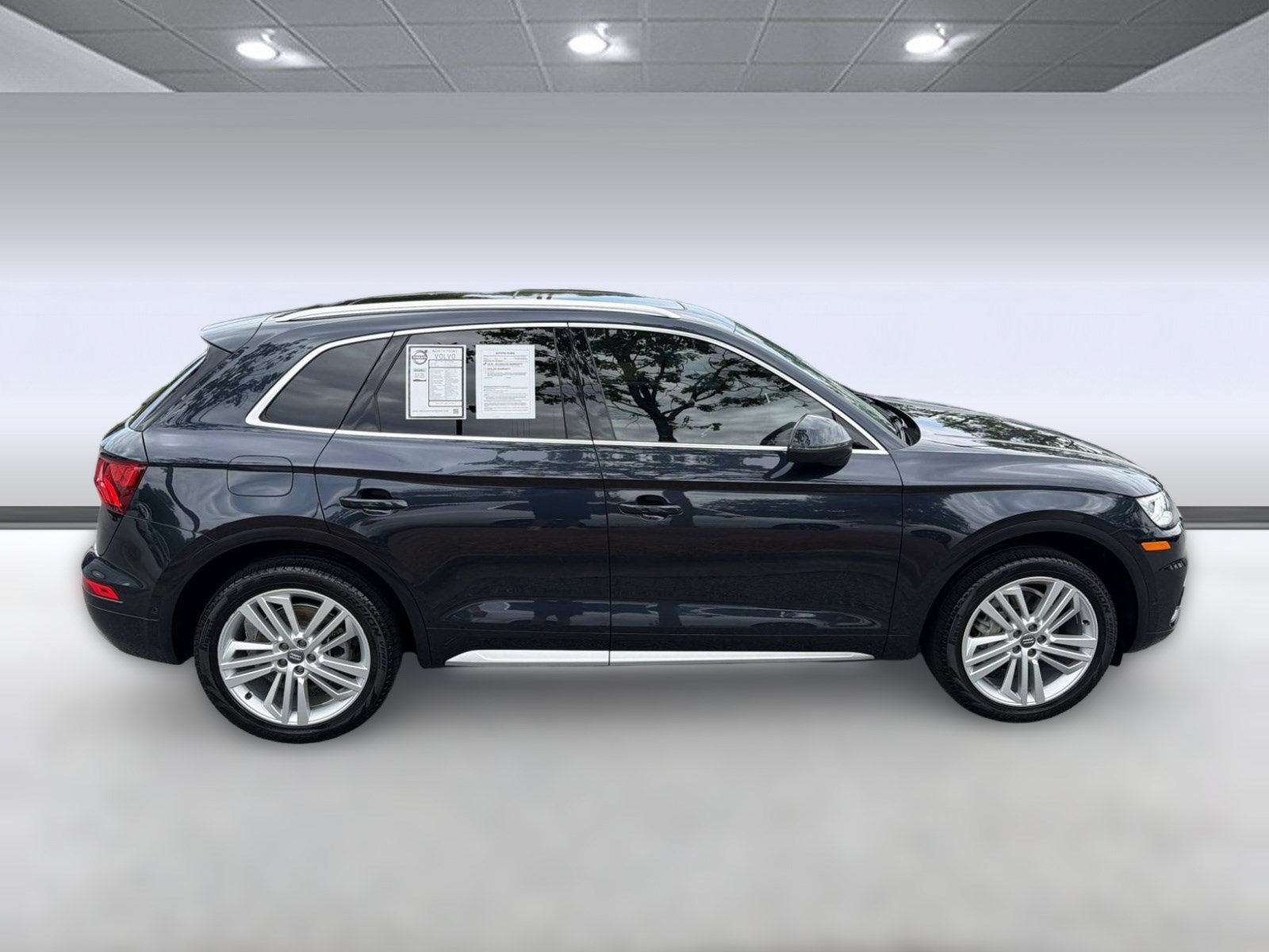 Used 2019 Audi Q5 Prestige w/ Prestige Package AWD/4WD image 8