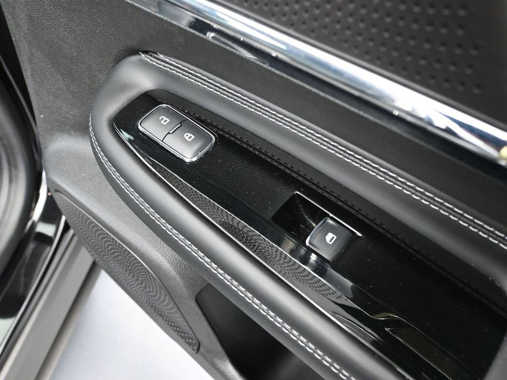 Used 2024 Lincoln Corsair Premiere image 46