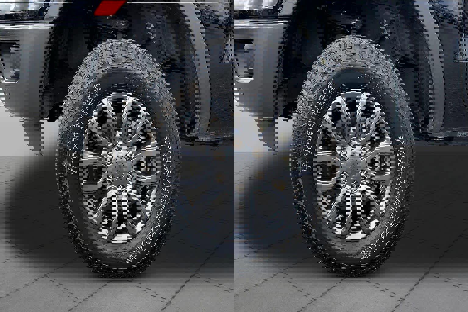 Used 2021 Ford Ranger XLT w/ Equipment Group 301A Mid image 11