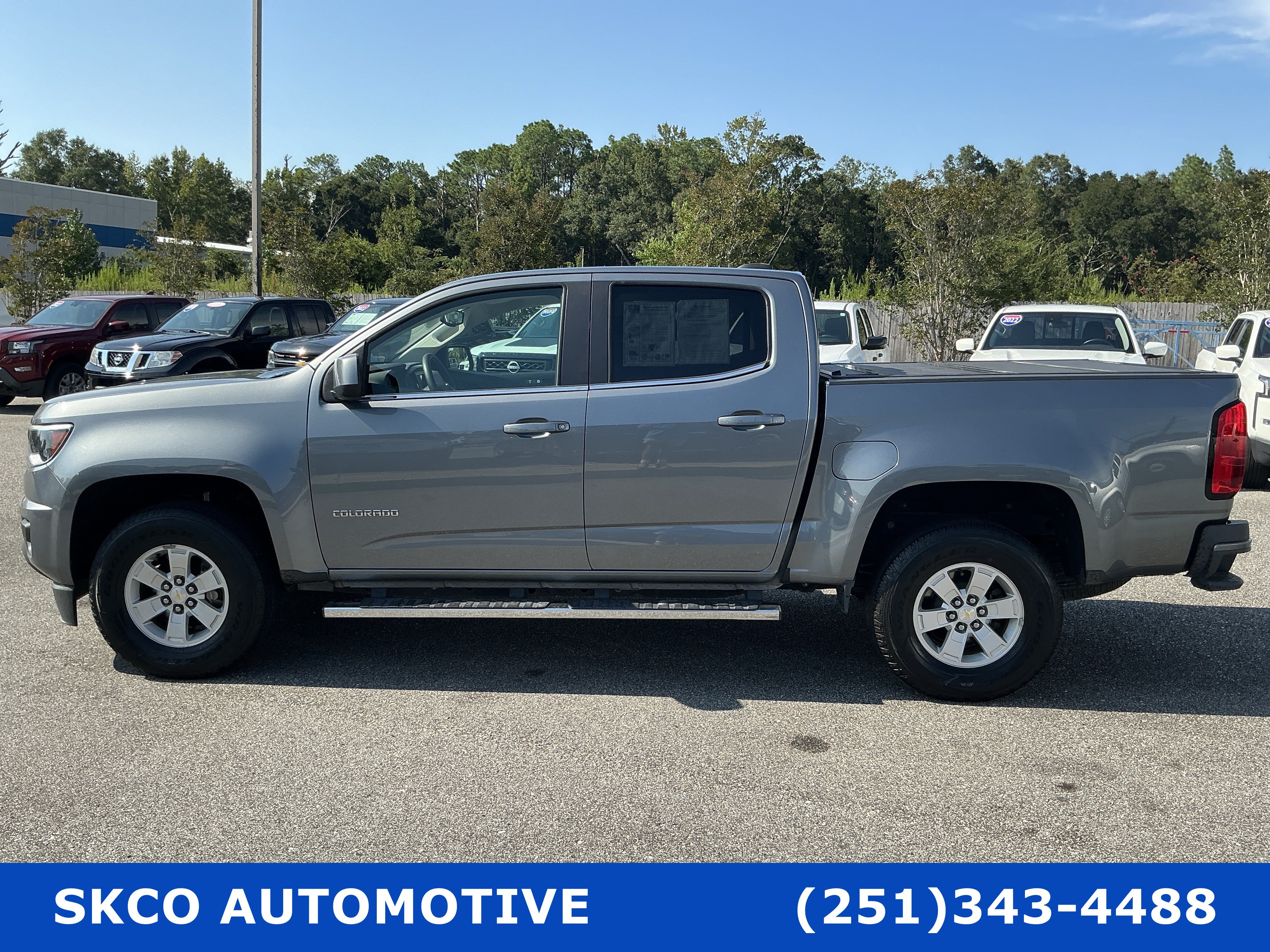 Used 2020 Chevrolet Colorado W/T w/ WT Convenience Package RWD image 2