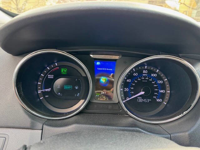 Used 2014 Hyundai Sonata Limited FWD image 32