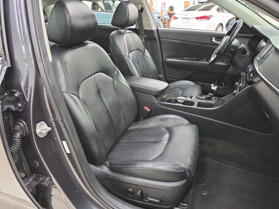 Used 2018 Kia Optima EX w/ Premium Package FWD image 9