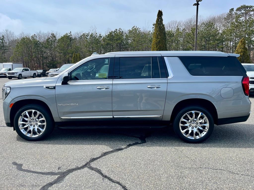 Certified 2023 GMC Yukon XL SLT image 2
